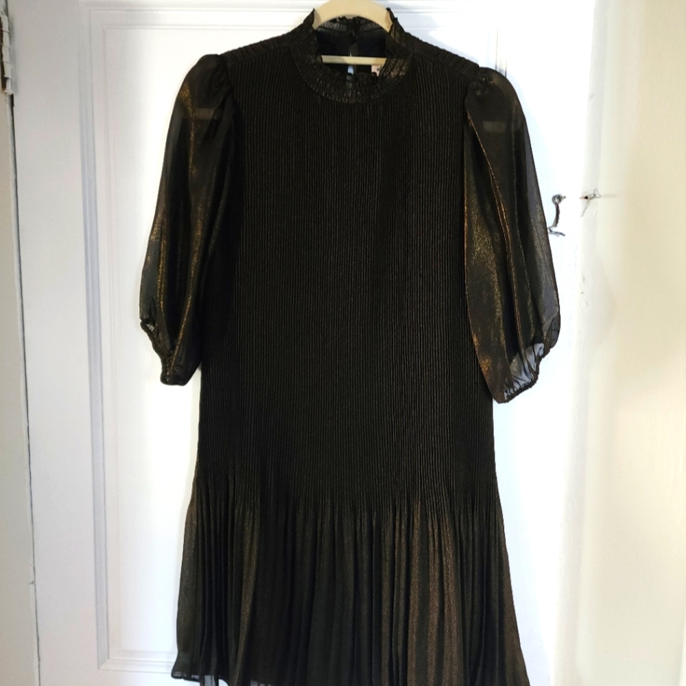 Nanette NANETTE LEPORE Black and gold Pleated Midi Dress, size 2